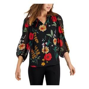 Bar III women's blouse featuring a black floral print v-neckline size 2X